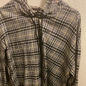 Hot Topic Hooded Sweater